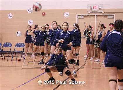 Thumbnail 1 in Providence Catholic @ Holy Cross photogallery.