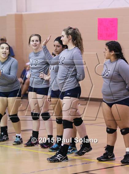 Thumbnail 2 in Providence Catholic @ Holy Cross photogallery.