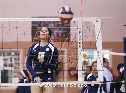 Thumbnail 1 in Providence Catholic @ Holy Cross photogallery.