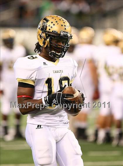 Thumbnail 2 in Abilene vs. Carroll (5A Region1 Division 2 Semifinals) photogallery.