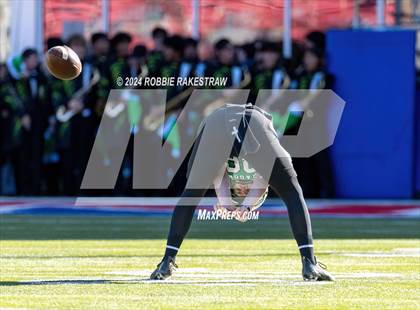 Thumbnail 1 in Longview vs. Southlake Carroll (UIL 6A Division II Semifinal) photogallery.