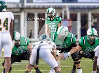 Thumbnail 1 in Longview vs. Southlake Carroll (UIL 6A Division II Semifinal) photogallery.