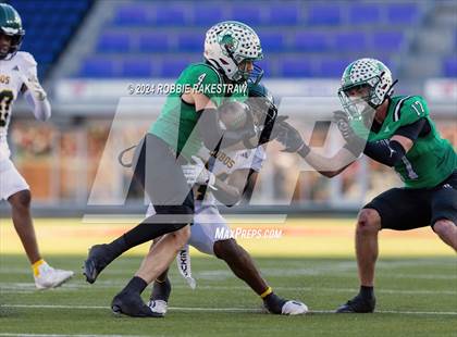Thumbnail 1 in Longview vs. Southlake Carroll (UIL 6A Division II Semifinal) photogallery.