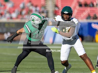 Thumbnail 1 in Longview vs. Southlake Carroll (UIL 6A Division II Semifinal) photogallery.
