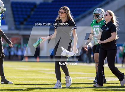 Thumbnail 2 in Longview vs. Southlake Carroll (UIL 6A Division II Semifinal) photogallery.