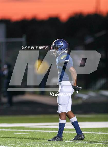 Thumbnail 1 in Hays vs Akins photogallery.