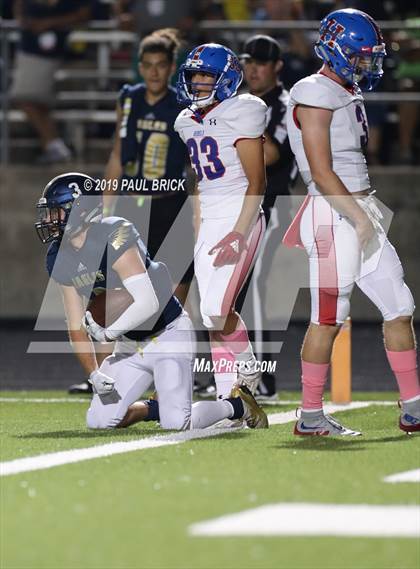 Thumbnail 3 in Hays vs Akins photogallery.