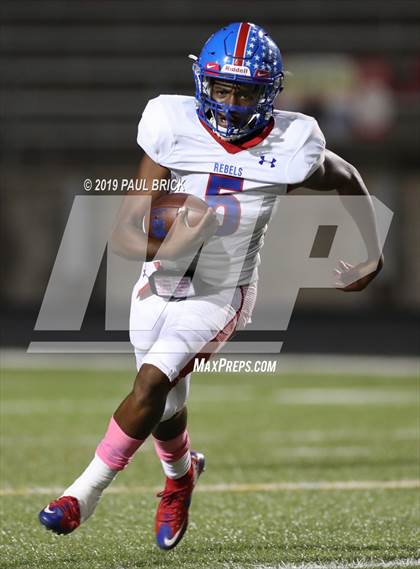 Thumbnail 3 in Hays vs Akins photogallery.