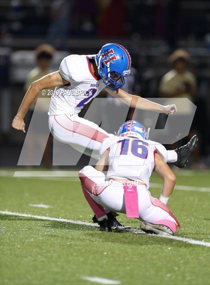 Thumbnail 1 in Hays vs Akins photogallery.