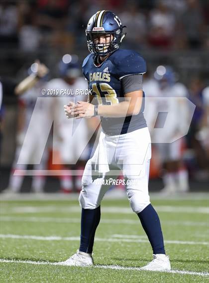 Thumbnail 3 in Hays vs Akins photogallery.