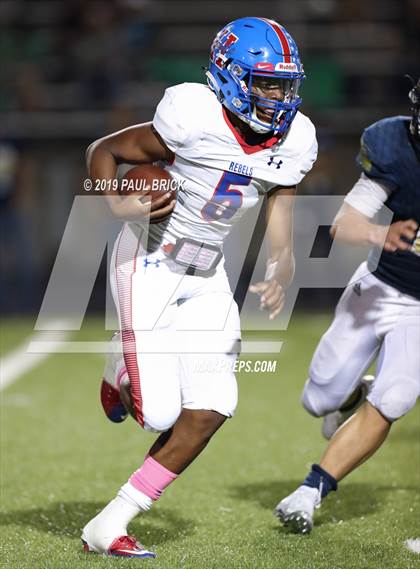 Thumbnail 1 in Hays vs Akins photogallery.