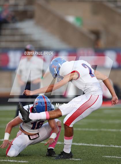 Thumbnail 2 in Hays vs Akins photogallery.