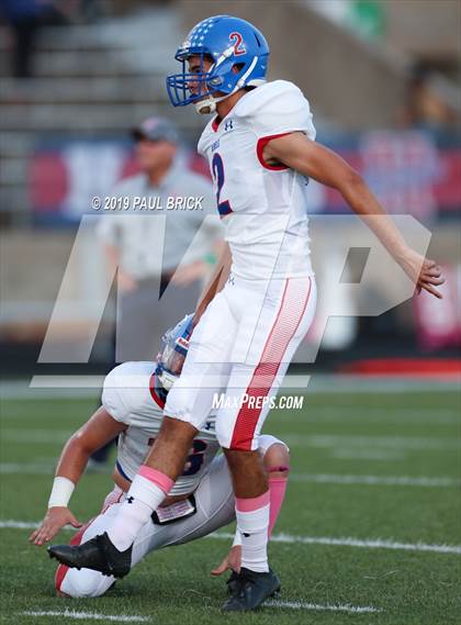Thumbnail 3 in Hays vs Akins photogallery.