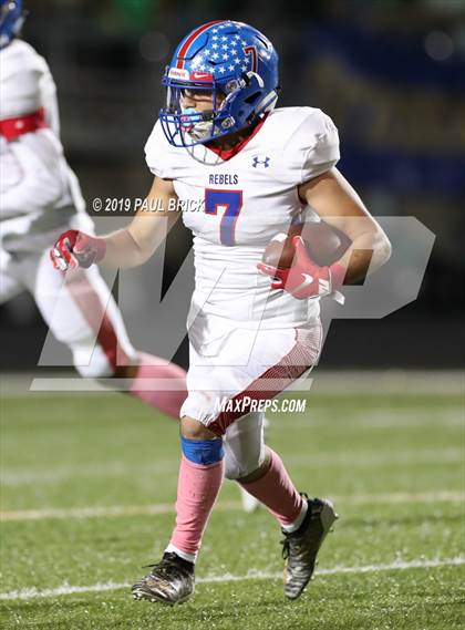 Thumbnail 1 in Hays vs Akins photogallery.