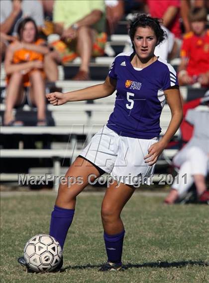 Thumbnail 1 in Maryville vs Father Ryan (Bearden Invitational) photogallery.