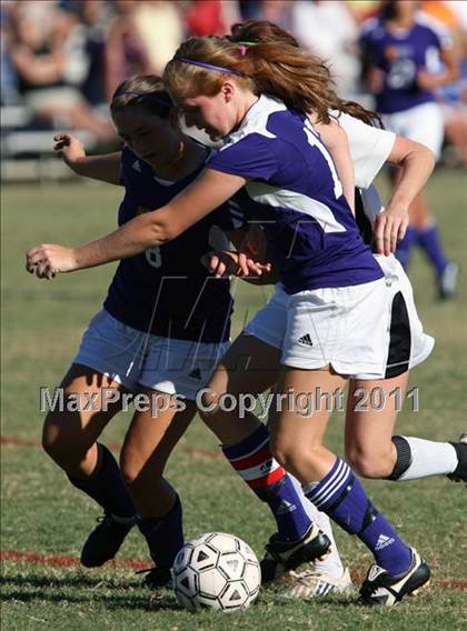 Thumbnail 1 in Maryville vs Father Ryan (Bearden Invitational) photogallery.