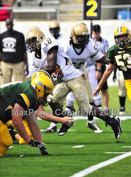 Thumbnail 1 in Twiggs County vs. Glades Day (Gridiron Challenge) photogallery.