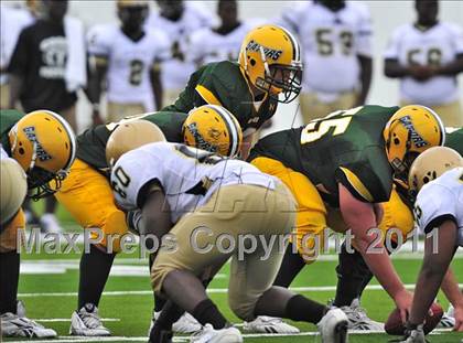 Thumbnail 1 in Twiggs County vs. Glades Day (Gridiron Challenge) photogallery.