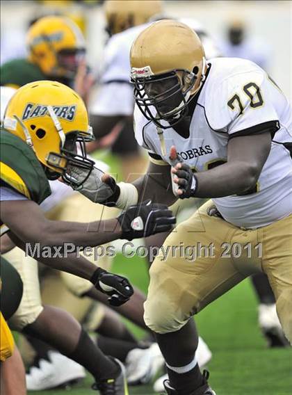 Thumbnail 3 in Twiggs County vs. Glades Day (Gridiron Challenge) photogallery.