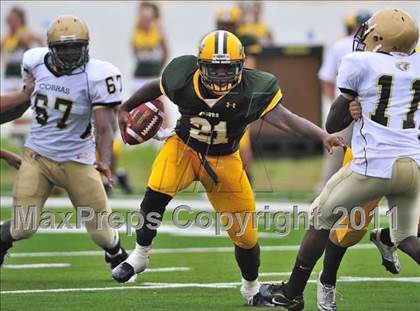 Thumbnail 2 in Twiggs County vs. Glades Day (Gridiron Challenge) photogallery.