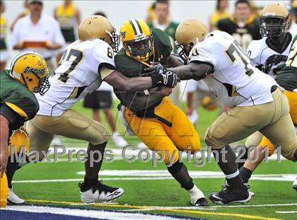 Thumbnail 1 in Twiggs County vs. Glades Day (Gridiron Challenge) photogallery.