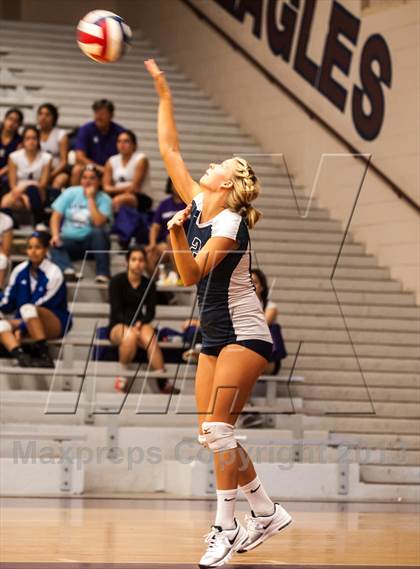 Thumbnail 1 in Wylie East vs Carthage (Garland ISD Tournament) photogallery.