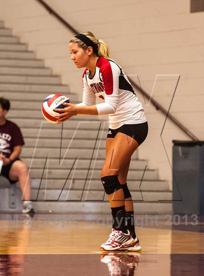Thumbnail 3 in Wylie East vs Carthage (Garland ISD Tournament) photogallery.