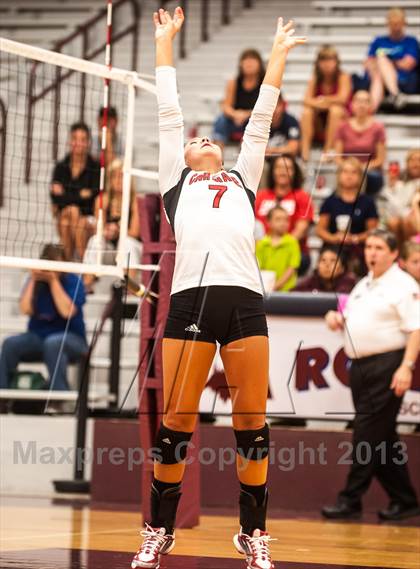 Thumbnail 2 in Wylie East vs Carthage (Garland ISD Tournament) photogallery.