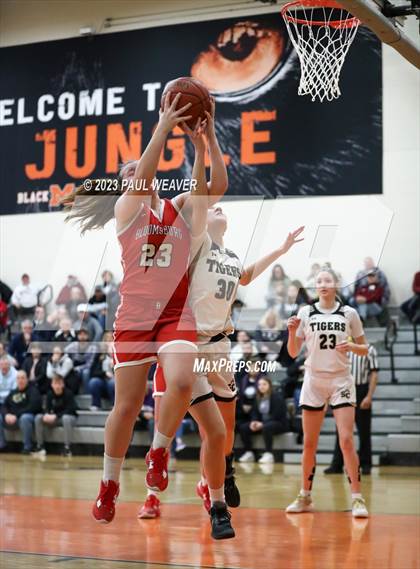 Thumbnail 1 in Southern Columbia Area vs. Bloomsburg (PIAA District IV 3A Consolation) photogallery.