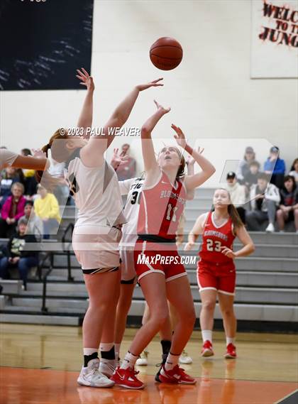 Thumbnail 3 in Southern Columbia Area vs. Bloomsburg (PIAA District IV 3A Consolation) photogallery.