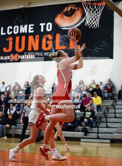 Thumbnail 1 in Southern Columbia Area vs. Bloomsburg (PIAA District IV 3A Consolation) photogallery.