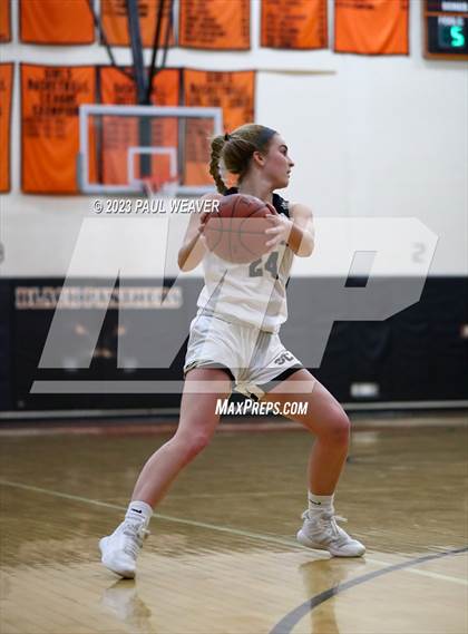 Thumbnail 1 in Southern Columbia Area vs. Bloomsburg (PIAA District IV 3A Consolation) photogallery.