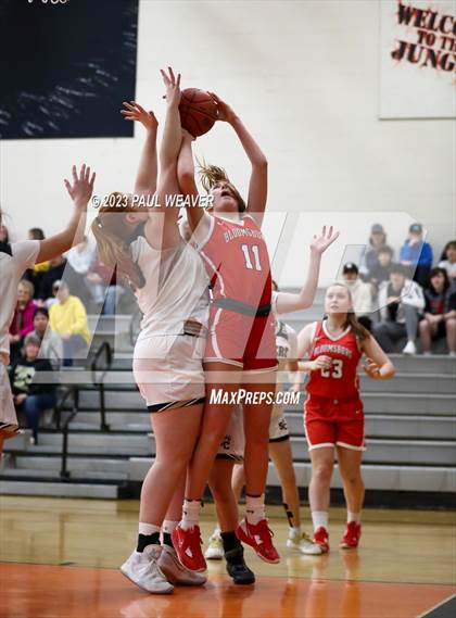 Thumbnail 1 in Southern Columbia Area vs. Bloomsburg (PIAA District IV 3A Consolation) photogallery.