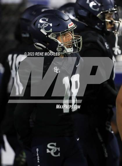 Thumbnail 3 in Santa Margarita vs Sierra Canyon (CIF SS D1 Rnd 1 Playoff) photogallery.