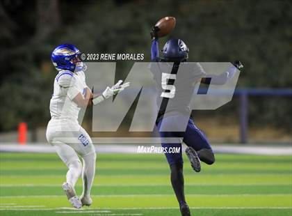 Thumbnail 3 in Santa Margarita vs Sierra Canyon (CIF SS D1 Rnd 1 Playoff) photogallery.