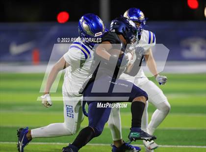 Thumbnail 1 in Santa Margarita vs Sierra Canyon (CIF SS D1 Rnd 1 Playoff) photogallery.
