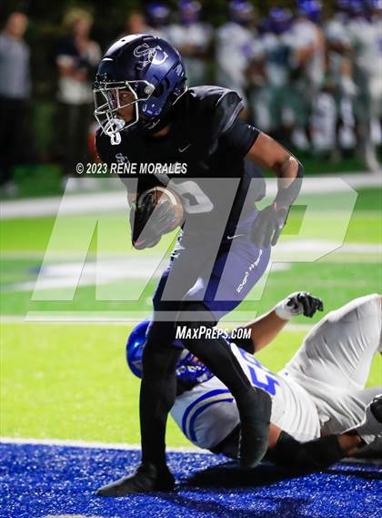 Thumbnail 2 in Santa Margarita vs Sierra Canyon (CIF SS D1 Rnd 1 Playoff) photogallery.
