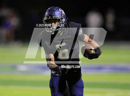 Thumbnail 2 in Santa Margarita vs Sierra Canyon (CIF SS D1 Rnd 1 Playoff) photogallery.