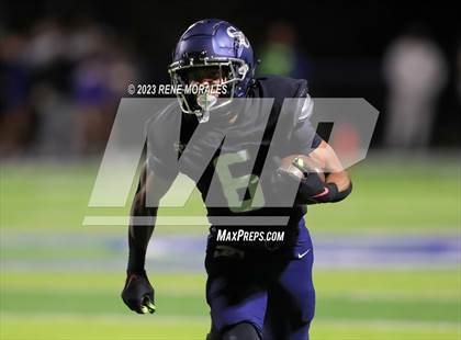 Thumbnail 1 in Santa Margarita vs Sierra Canyon (CIF SS D1 Rnd 1 Playoff) photogallery.