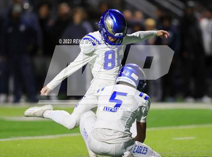 Thumbnail 2 in Santa Margarita vs Sierra Canyon (CIF SS D1 Rnd 1 Playoff) photogallery.