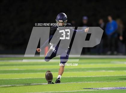 Thumbnail 1 in Santa Margarita vs Sierra Canyon (CIF SS D1 Rnd 1 Playoff) photogallery.