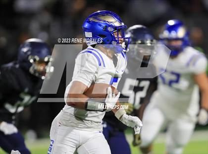 Thumbnail 2 in Santa Margarita vs Sierra Canyon (CIF SS D1 Rnd 1 Playoff) photogallery.