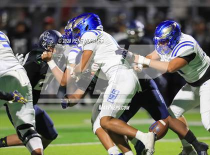 Thumbnail 2 in Santa Margarita vs Sierra Canyon (CIF SS D1 Rnd 1 Playoff) photogallery.
