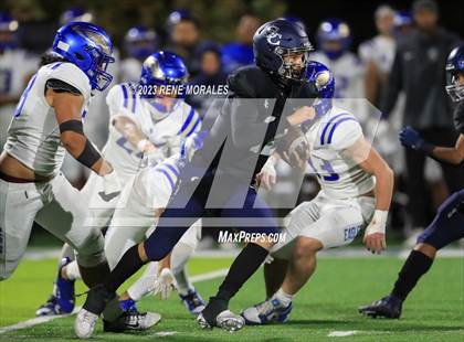 Thumbnail 2 in Santa Margarita vs Sierra Canyon (CIF SS D1 Rnd 1 Playoff) photogallery.