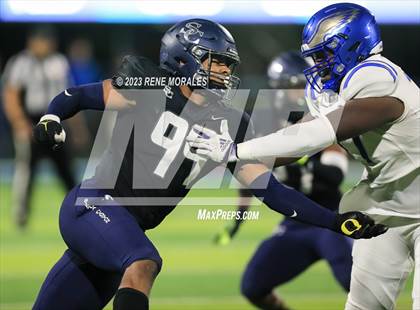 Thumbnail 2 in Santa Margarita vs Sierra Canyon (CIF SS D1 Rnd 1 Playoff) photogallery.