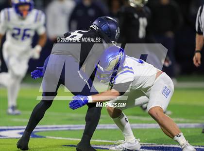Thumbnail 1 in Santa Margarita vs Sierra Canyon (CIF SS D1 Rnd 1 Playoff) photogallery.