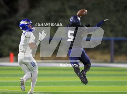 Thumbnail 1 in Santa Margarita vs Sierra Canyon (CIF SS D1 Rnd 1 Playoff) photogallery.