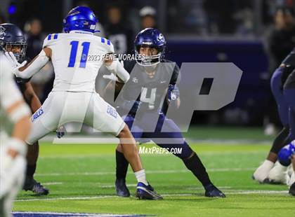 Thumbnail 1 in Santa Margarita vs Sierra Canyon (CIF SS D1 Rnd 1 Playoff) photogallery.