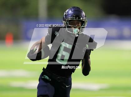 Thumbnail 2 in Santa Margarita vs Sierra Canyon (CIF SS D1 Rnd 1 Playoff) photogallery.
