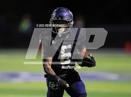 Thumbnail 1 in Santa Margarita vs Sierra Canyon (CIF SS D1 Rnd 1 Playoff) photogallery.